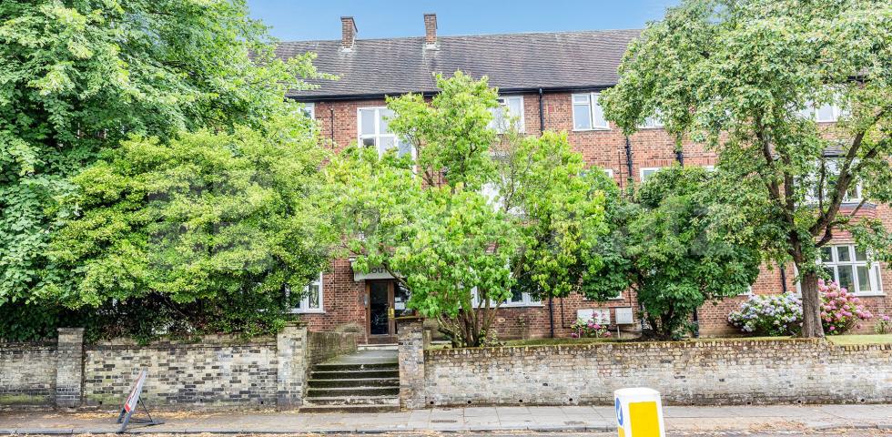 			2 Bedroom, 1 bath, 1 reception Flat			 Dalmeny Avenue, Tufnell Park