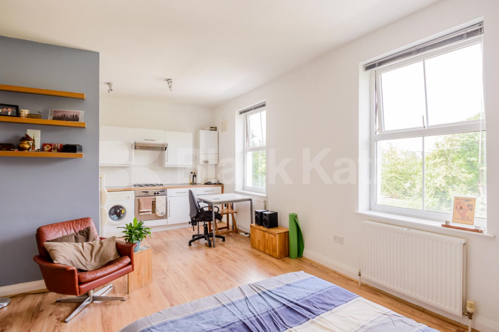 			NEW INSTRUCTION!, Studio Apartment, 1 bath, 1 reception Apartment			 Camden Road, CAMDEN BORDERS 