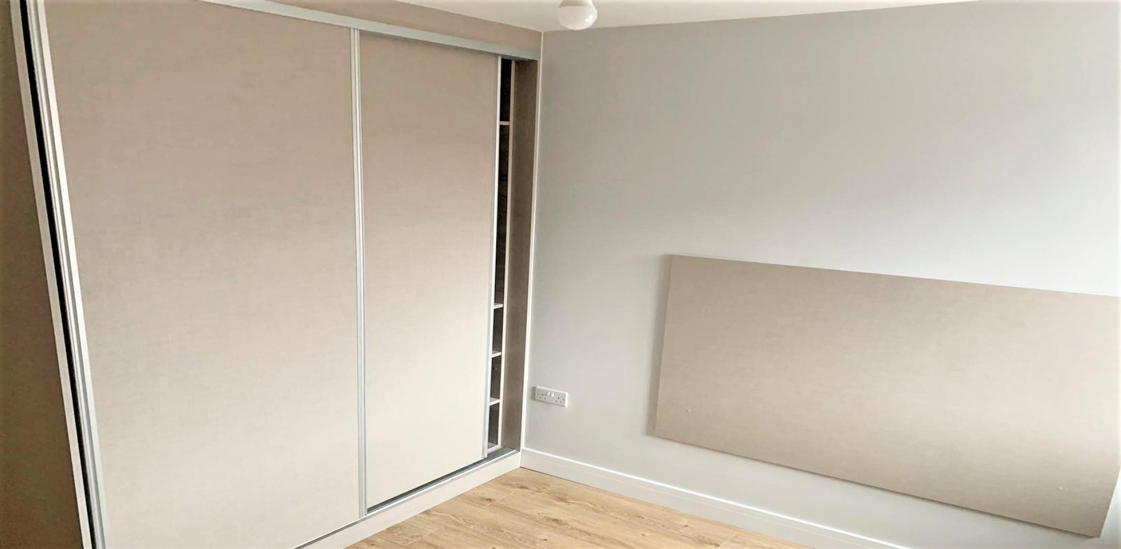 			HEATING, HOT WATER, COOKING GAS and PARKING INCLUDED, 1 Bedroom, 1 bath, 1 reception Flat			 Church Lane , KINGSBURY / WEST HENDON 