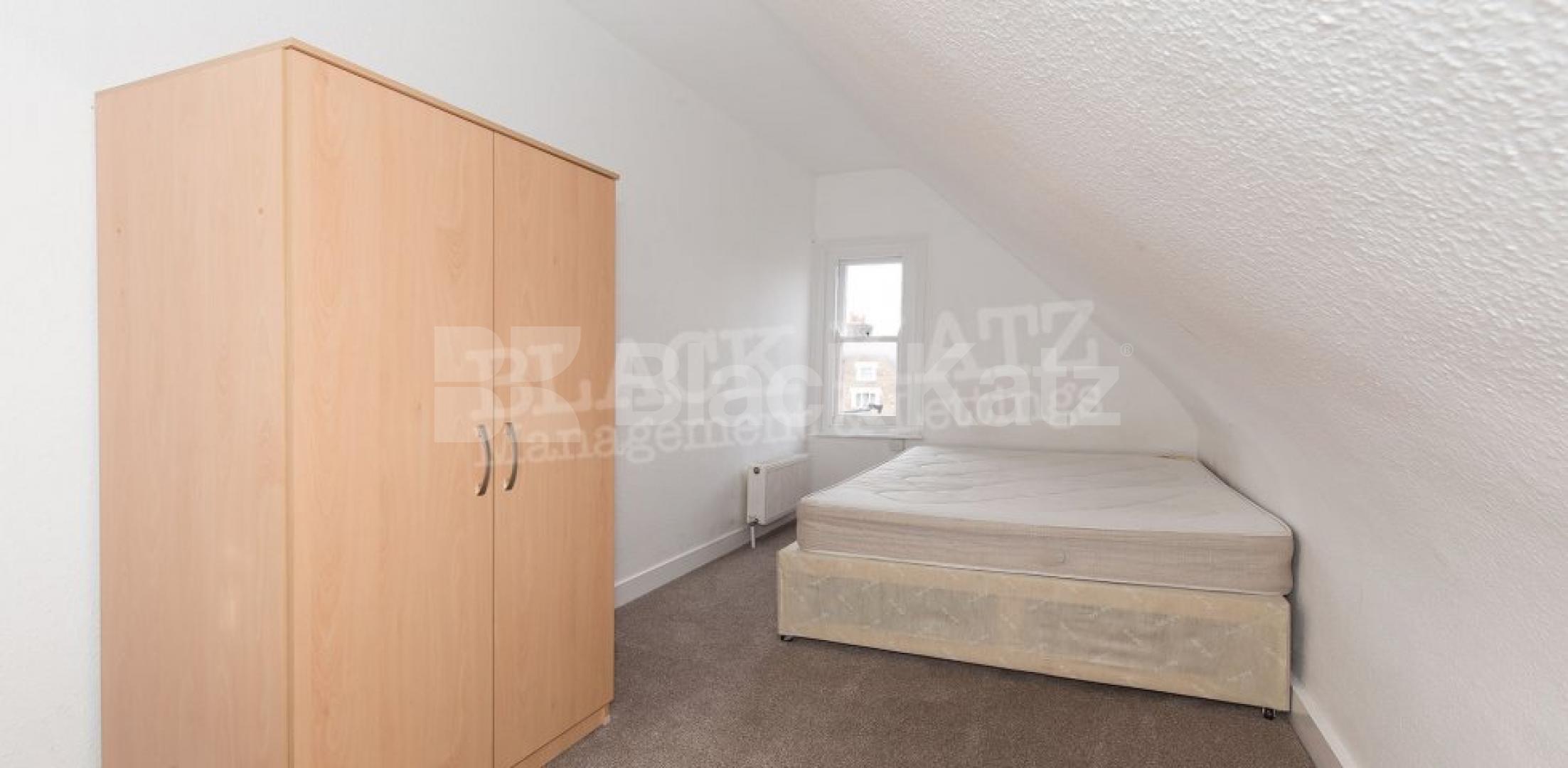 			New Instruction!, 2 Bedroom, 1 bath, 1 reception Flat			 Green Lanes, Haringey / Crouch End