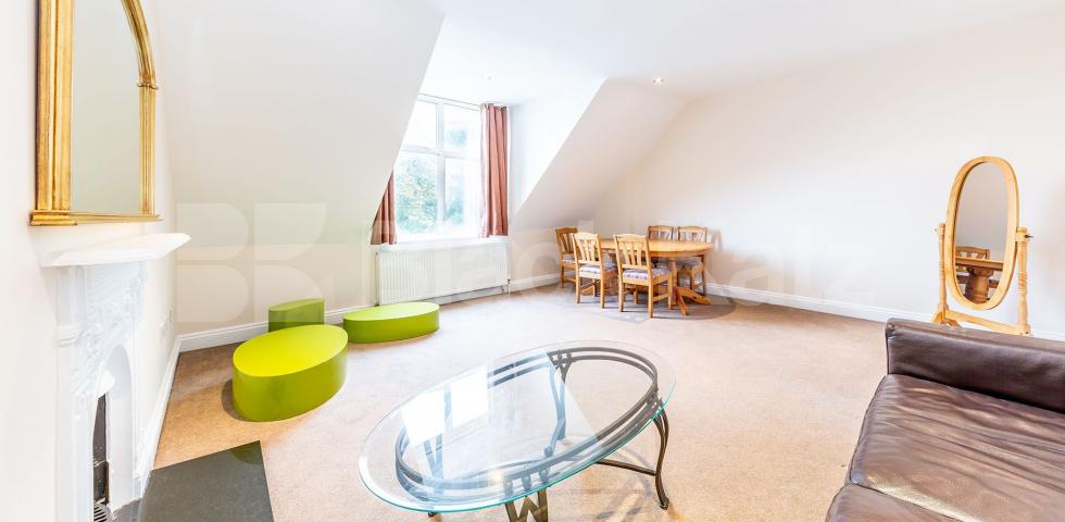 			New Instruction!, 1 Bedroom, 1 bath, 1 reception Flat			 Tottenham Lane, Crouch End