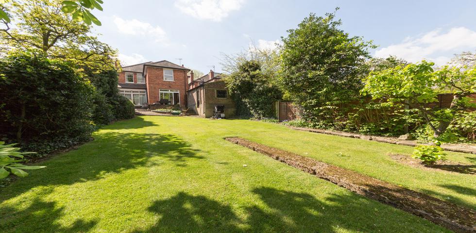 Beautiful Family Home in Dollis Hill Lancaster Road, Dollis Hill