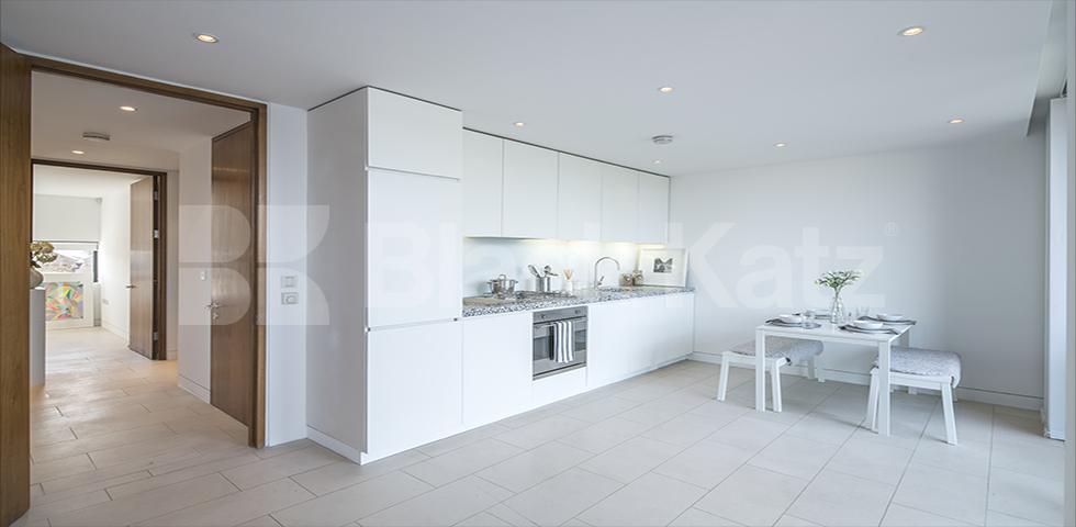 			MINUTES TO REGENTS PARK & PRIMROSE HILL!, 2 Bedroom, 1 bath, 1 reception Flat			 Lattitude House, Oval Road, CAMDEN / REGENTS PARK