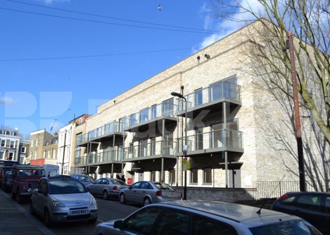 			LUXURY NEW MODERN DEVELOPMENT!, 3 Bedroom, 1 bath, 1 reception Flat			 Allcroft Road, KENTISH TOWN