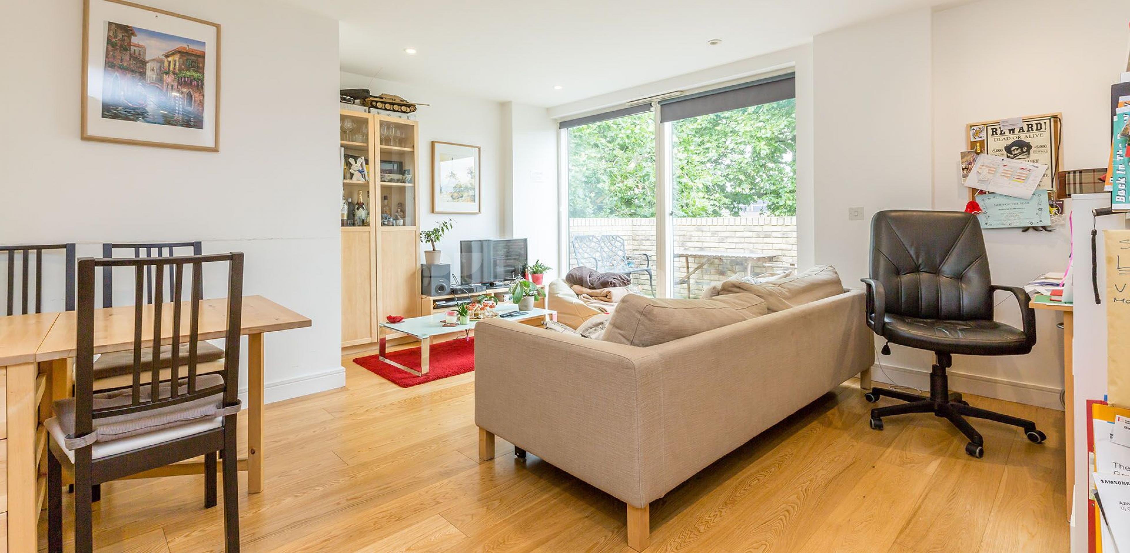 			2 BED / 2 BATH IN RUSSELL SQUARE , 2 Bedroom, 2 bath, 1 reception Flat			 Sidmouth Street, RUSSELL SQUARE WC1H