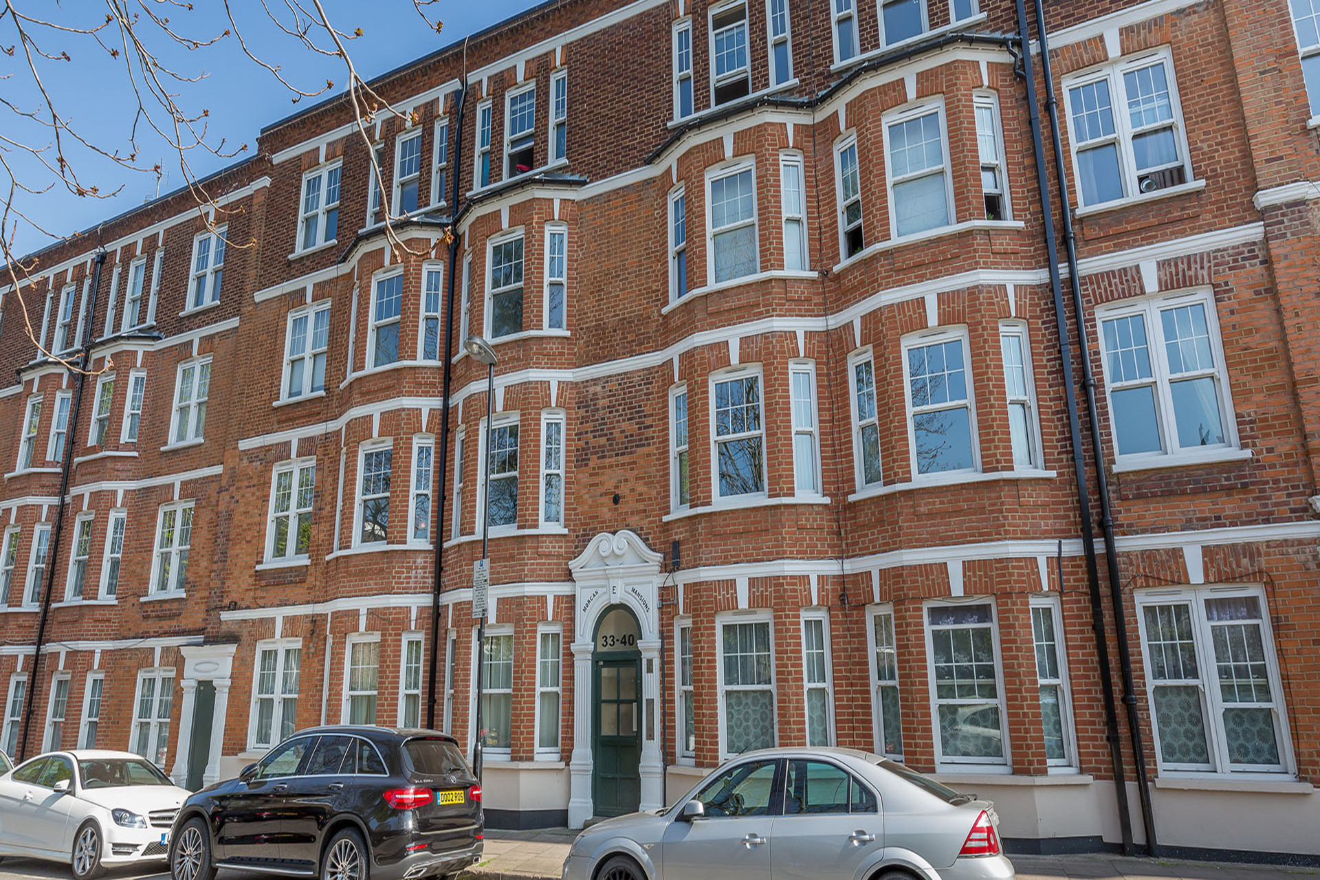 Morgan Road, Holloway