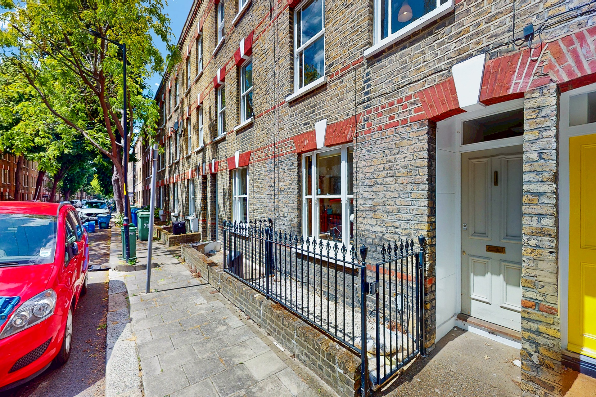 Henshaw Street, Borough/Elephant and Castle