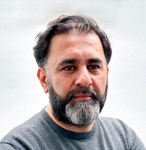 Zia Anwar , Franchisee